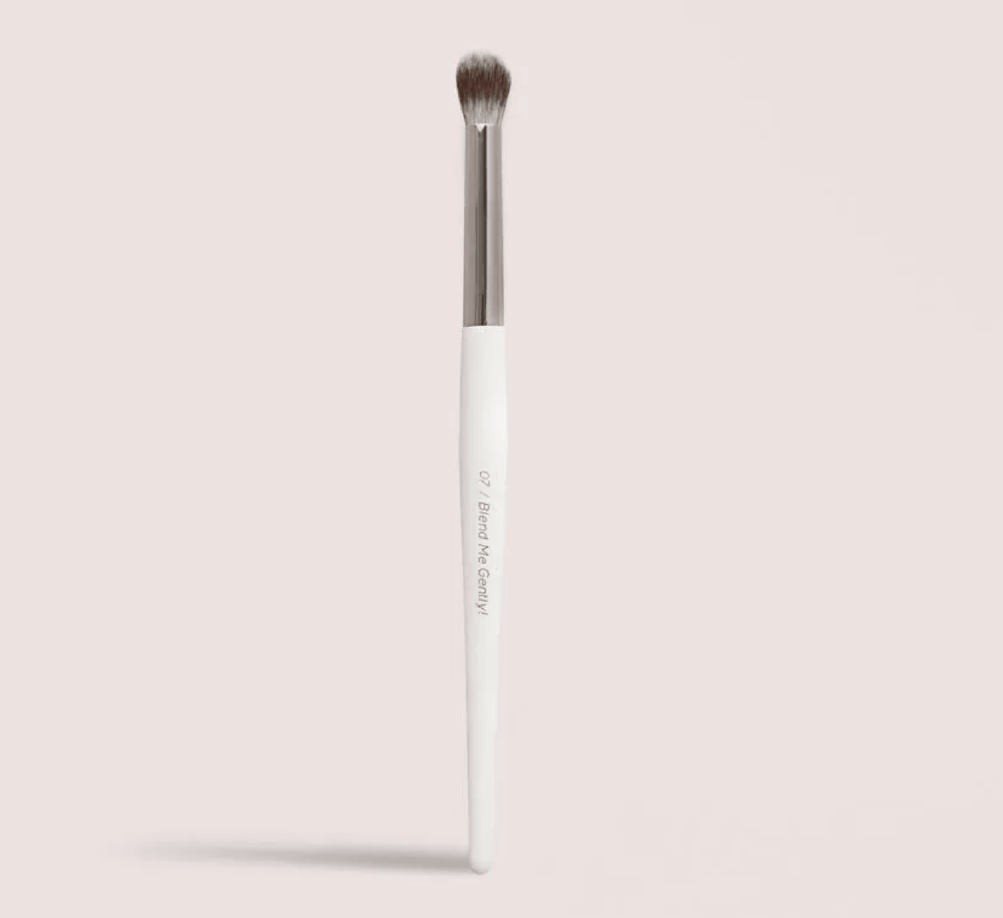 SKOSMETICS BLEND ME GENTLY BRUSH BLENDING BRUSH