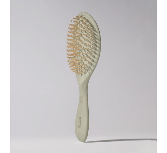 Natural Fiber Pneumatic (Cushion) Brush